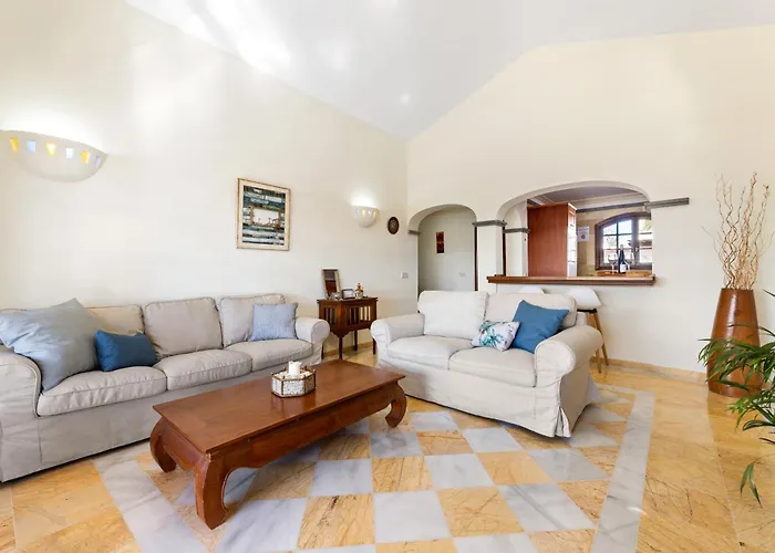 Villa Helen *